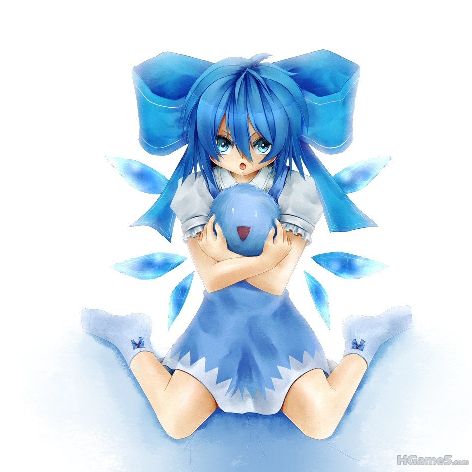 p498126_blue_eyes blue_hair bow cirno hair_bow kedama korichiru short_hair socks.jpg