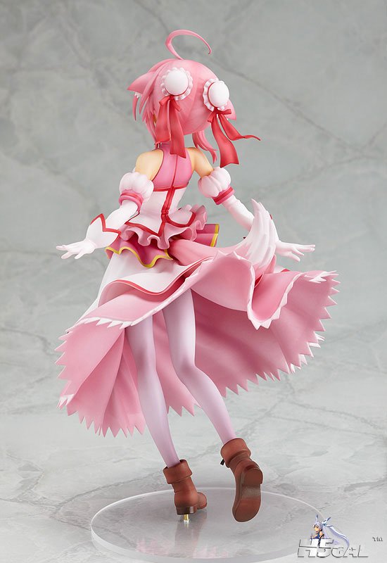 FIG-MOE-4620_03.jpg