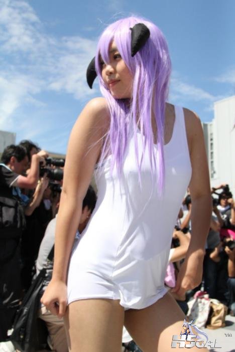 149751__468x_c82-cosplay-day-3-1-024.jpg
