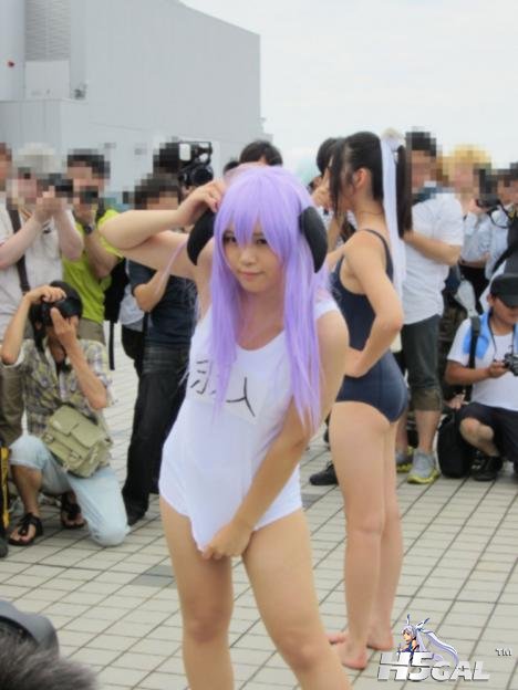 149752__468x_c82-cosplay-day-3-1-025.jpg