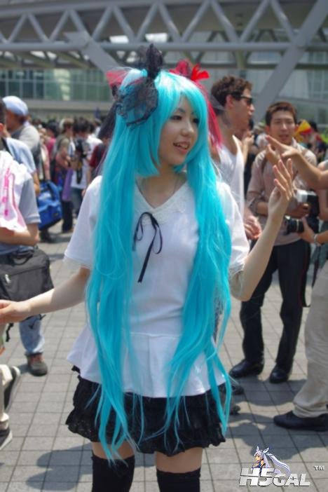 149756__468x_c82-cosplay-day-3-1-029.jpg