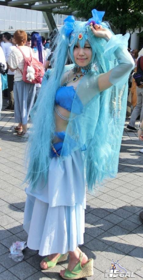 149758__468x_c82-cosplay-day-3-1-031.jpg