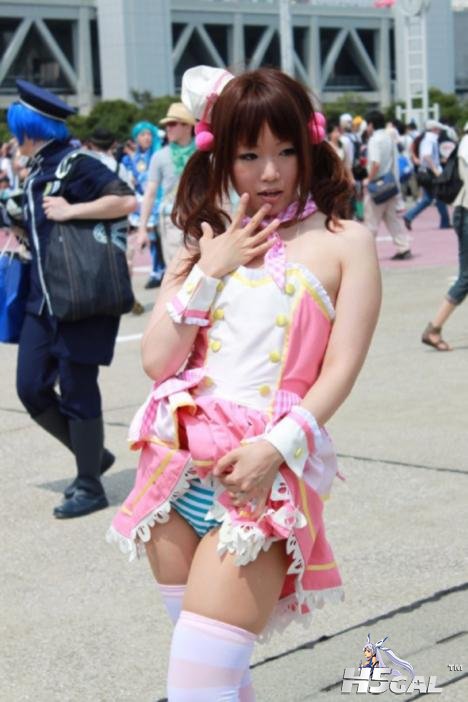 149793__468x_c82-cosplay-day-3-1-066.jpg