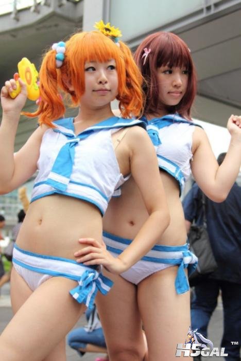 149828__468x_c82-cosplay-day-3-1-101.jpg