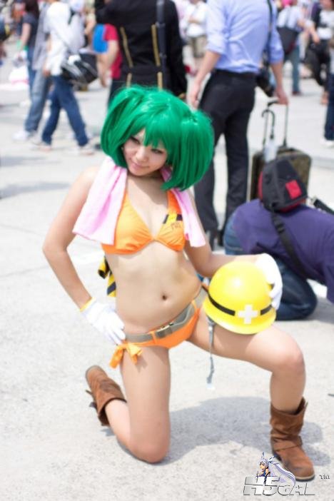149844__468x_c82-cosplay-day-3-1-117.jpg