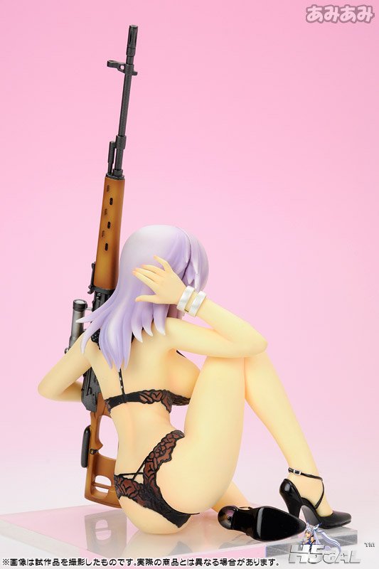 FIG-MOE-2453_06.jpg