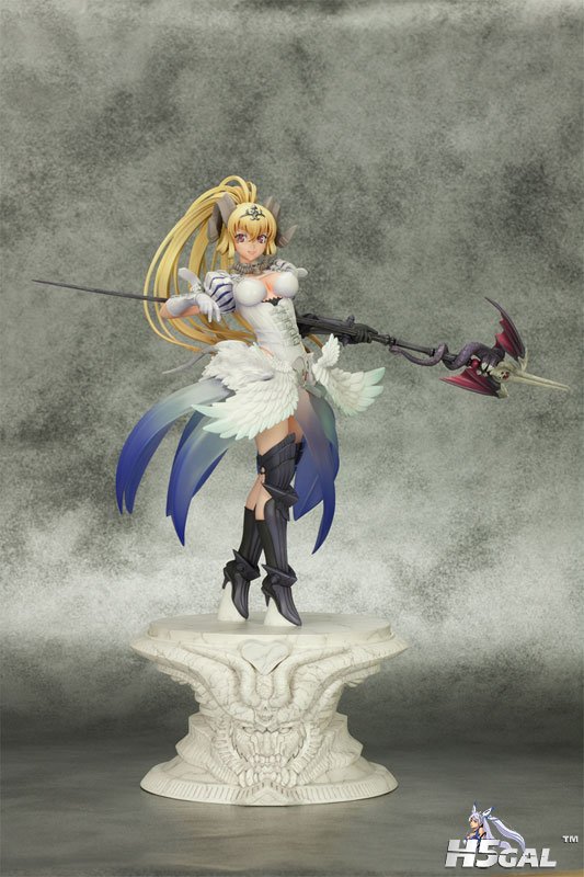 FIG-MOE-7221_02.jpg