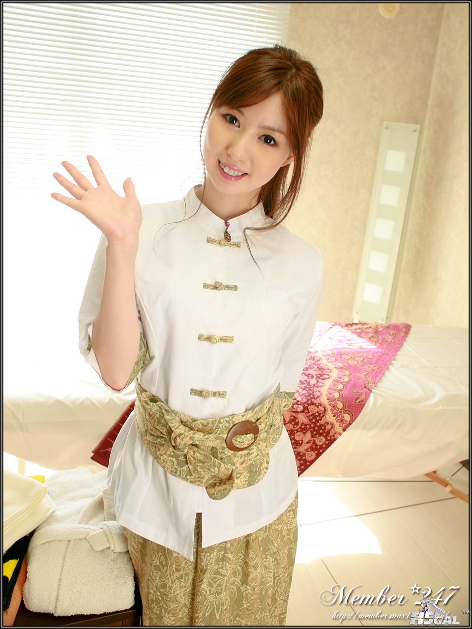 w_yurie001.jpg
