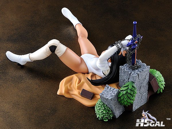 FIG-MOE-7718_03.jpg