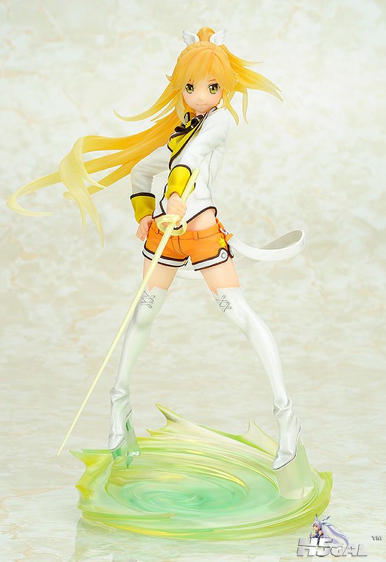 FIGURE-003427_01.jpg