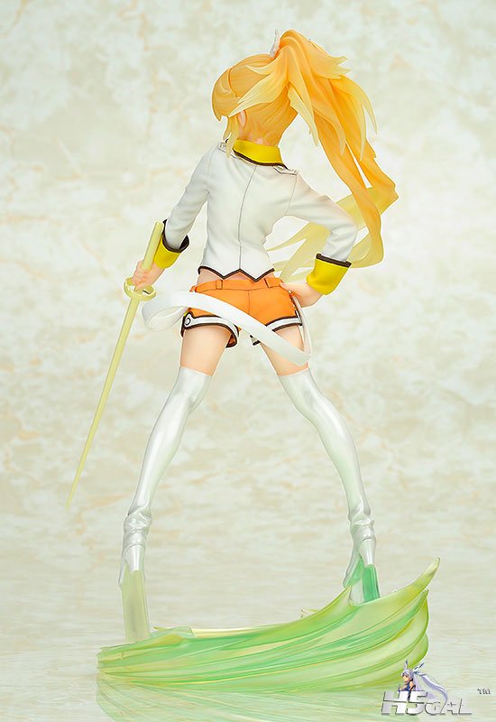 FIGURE-003427_03.jpg