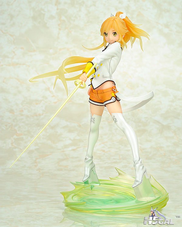 FIGURE-003427_04.jpg