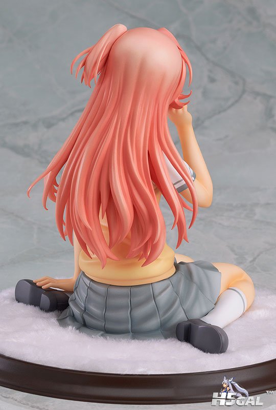 FIG-MOE-9398_04.jpg