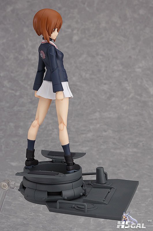 FIGURE-003525_02.jpg