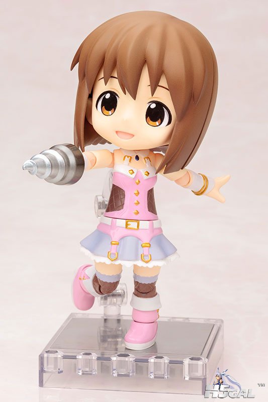 FIGURE-003629_03.jpg