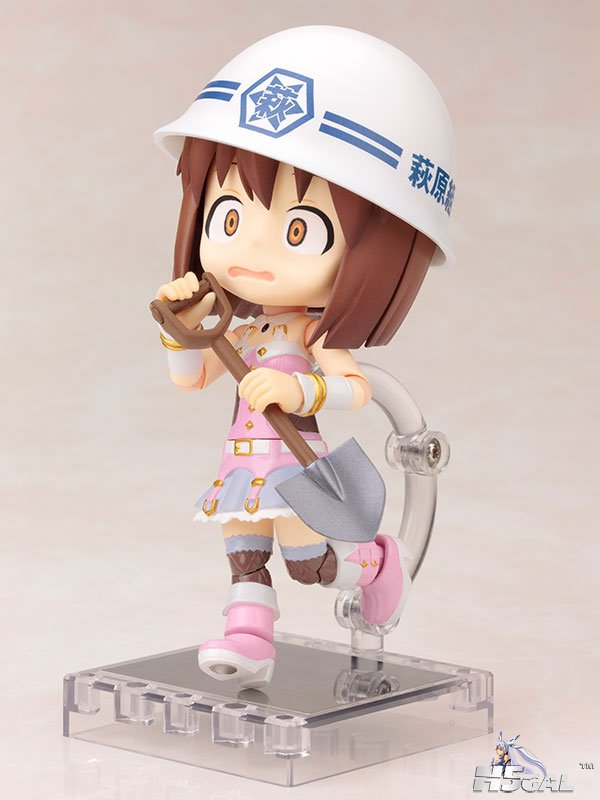 FIGURE-003629_08.jpg