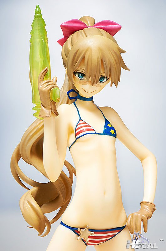 FIGURE-003737_04.jpg