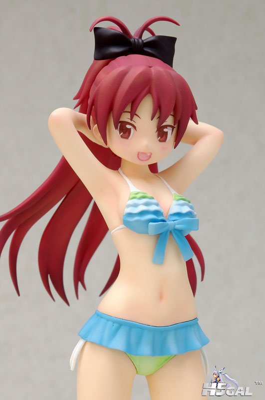 FIGURE-003633_07.jpg
