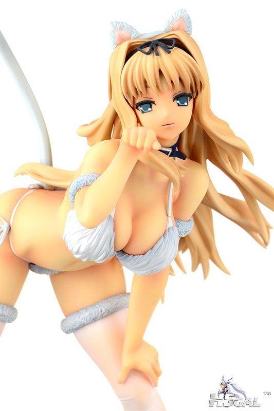 FIGURE-003534_04.jpg
