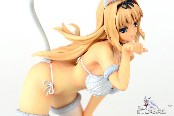 FIGURE-003534_09.jpg