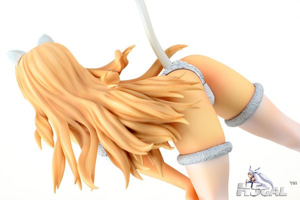 FIGURE-003534_15.jpg