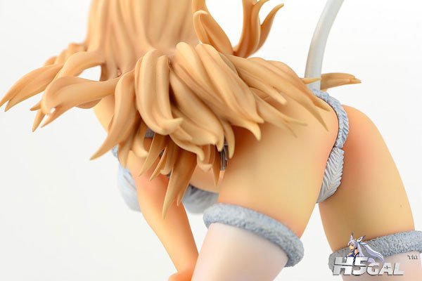 FIGURE-003534_16.jpg