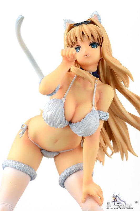 FIGURE-003534_17.jpg