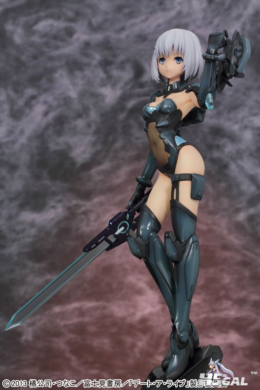 FIGURE-003895_05.jpg