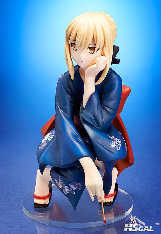 FIGURE-004424_02.jpg