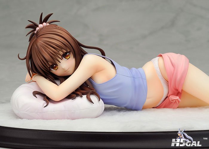 FIGURE-004687_08.jpg