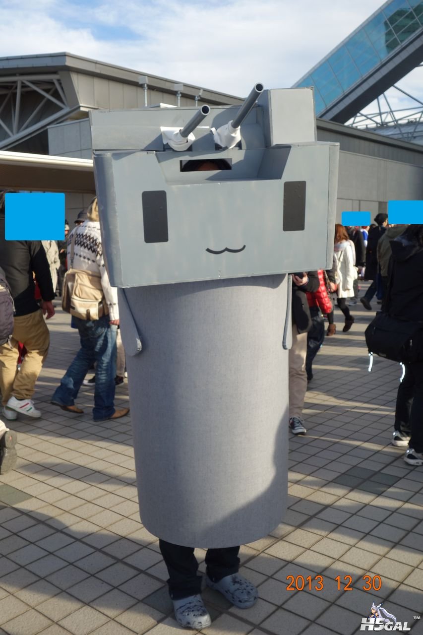 comiket_85_day_2_cosplay_2_68.jpg